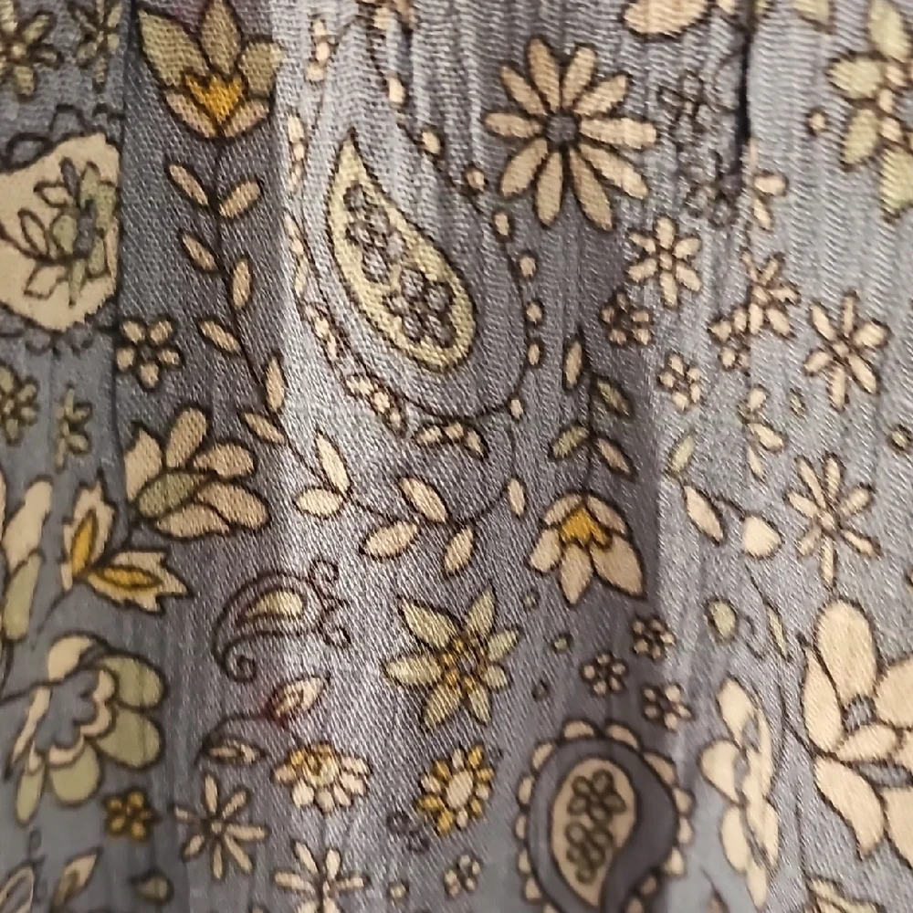 Girls NWT Floral Blue Ruffle Skirt Size XSmall